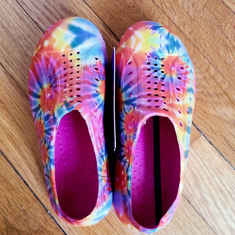Rampage Tie Dye Print Water Shoes